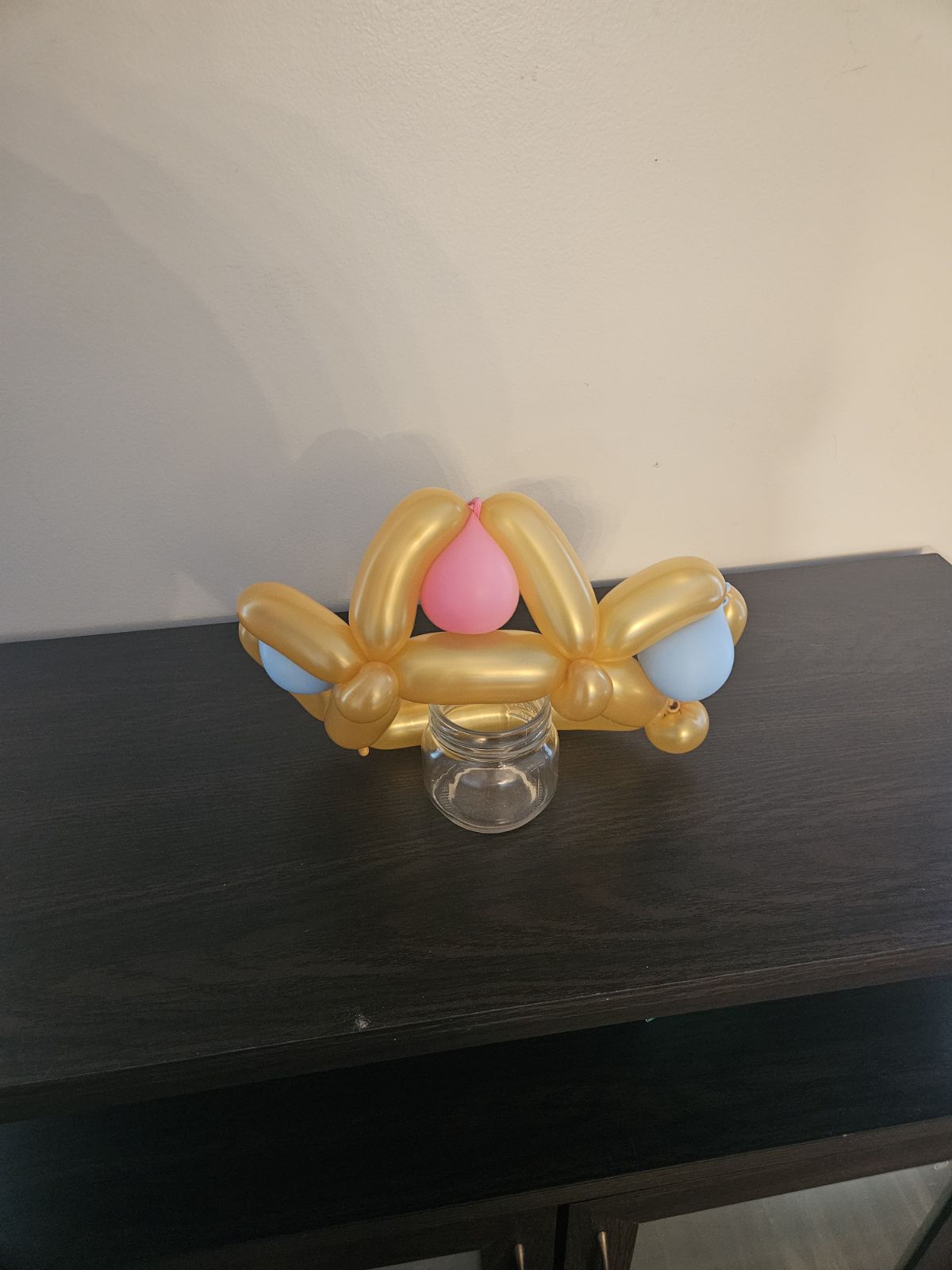 Balloon crown